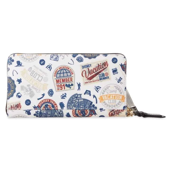 Disney Dooney And Bourke Wallet - Disney Vacation Club 4 Disney Dooney And Bourke Wallet - Disney Vacation Club - Image 2